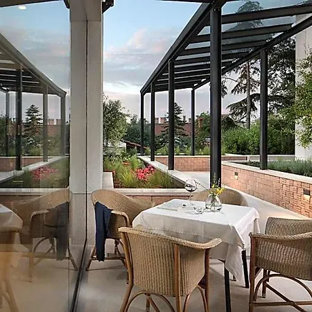 Milan 4* Pula