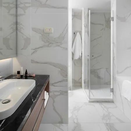 Milan Hotell 4*